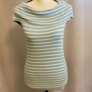 JW Style Floret Cold Shoulder